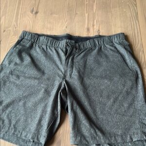 Men's Gray Shorts